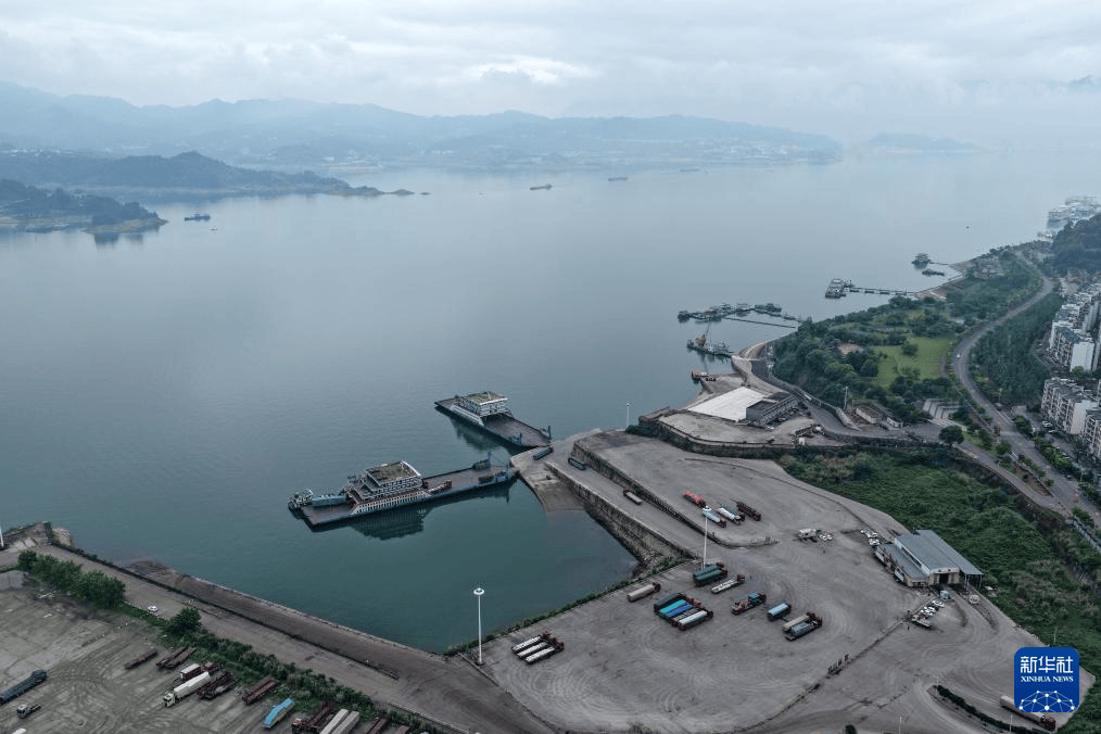三峡水库为长江中下游补水超100亿立方米_船舶_宜昌_中国