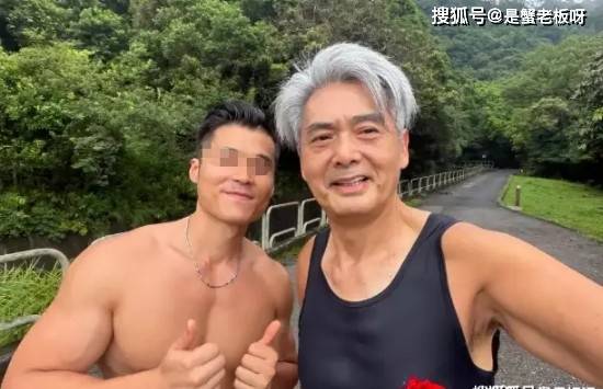 原创            71岁周润发香港山间跑步被偶遇，网友：头发白不代表状态差，七十多的老周身体状况极好