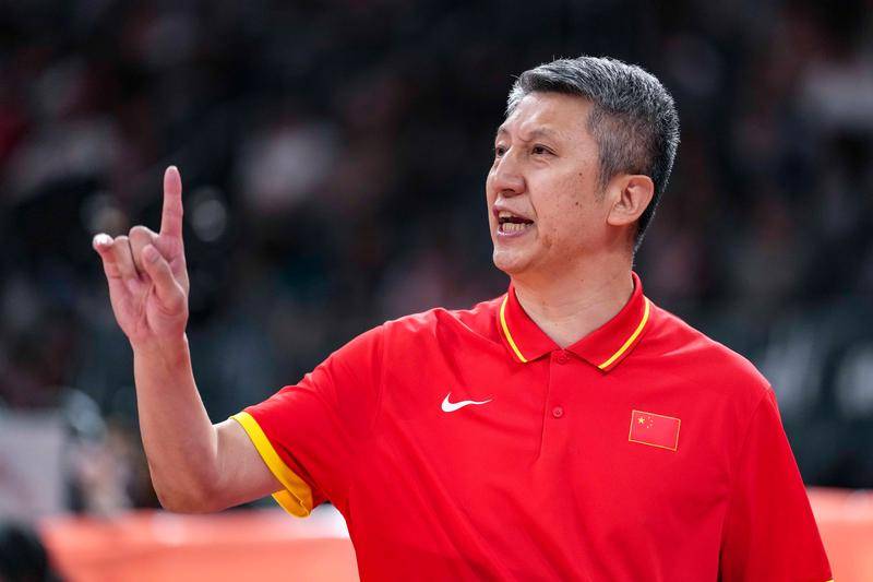 郭士强总结败因:年轻球员多缺乏经验 核心队员疲劳