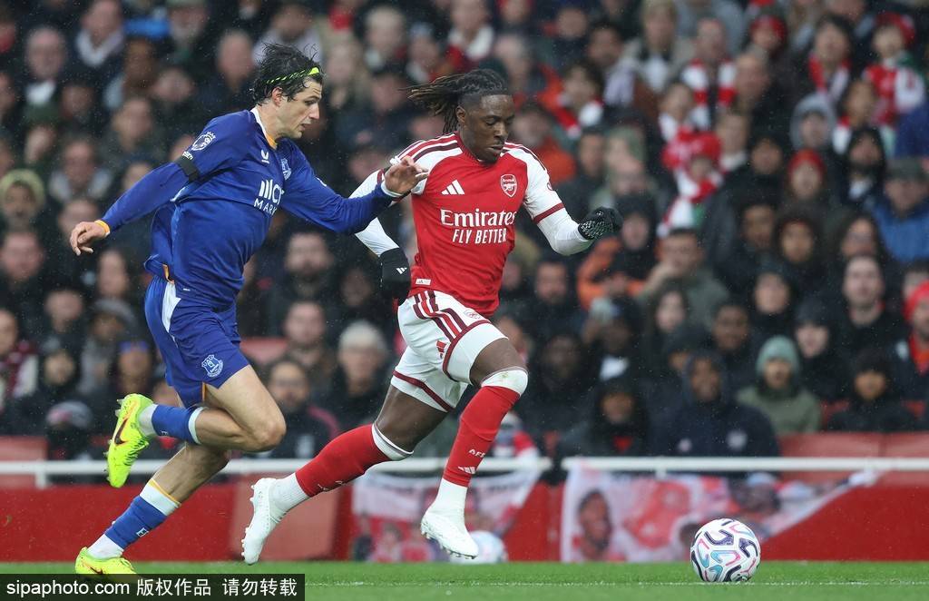 英超-积分平曼城！孔萨闪击加布破门 阿森纳2-0埃弗顿