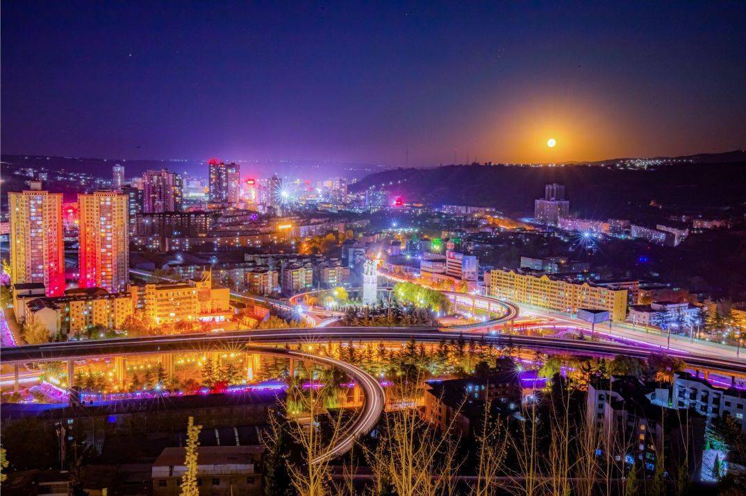 【益视野】王益区:整治市容市貌 焕发老城新颜_改造_管理_城市