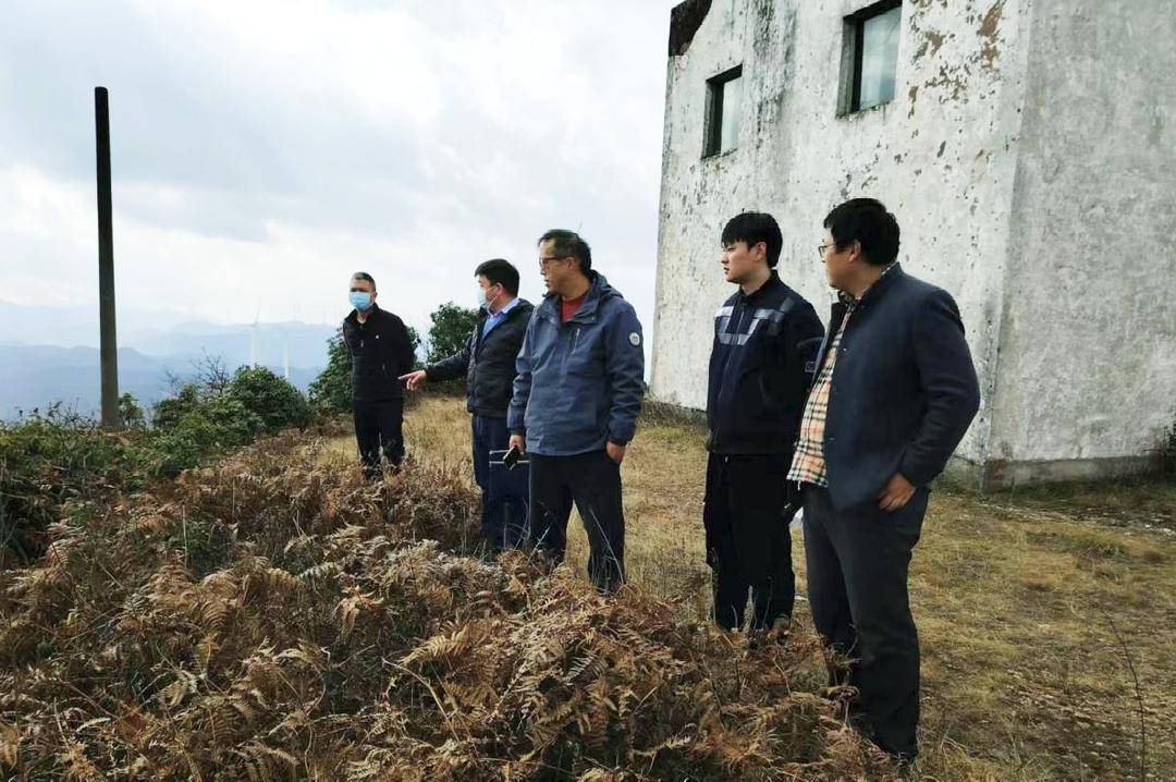 会泽县12月25日—26日,会泽县委书记丁东平率队到昆明双汇食品有限