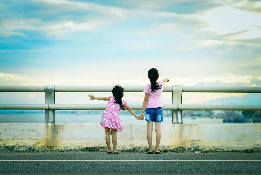 兄弟姐妹最好的相处方式,不是聚会,吃饭,而是以下三种_生活_关系_距离