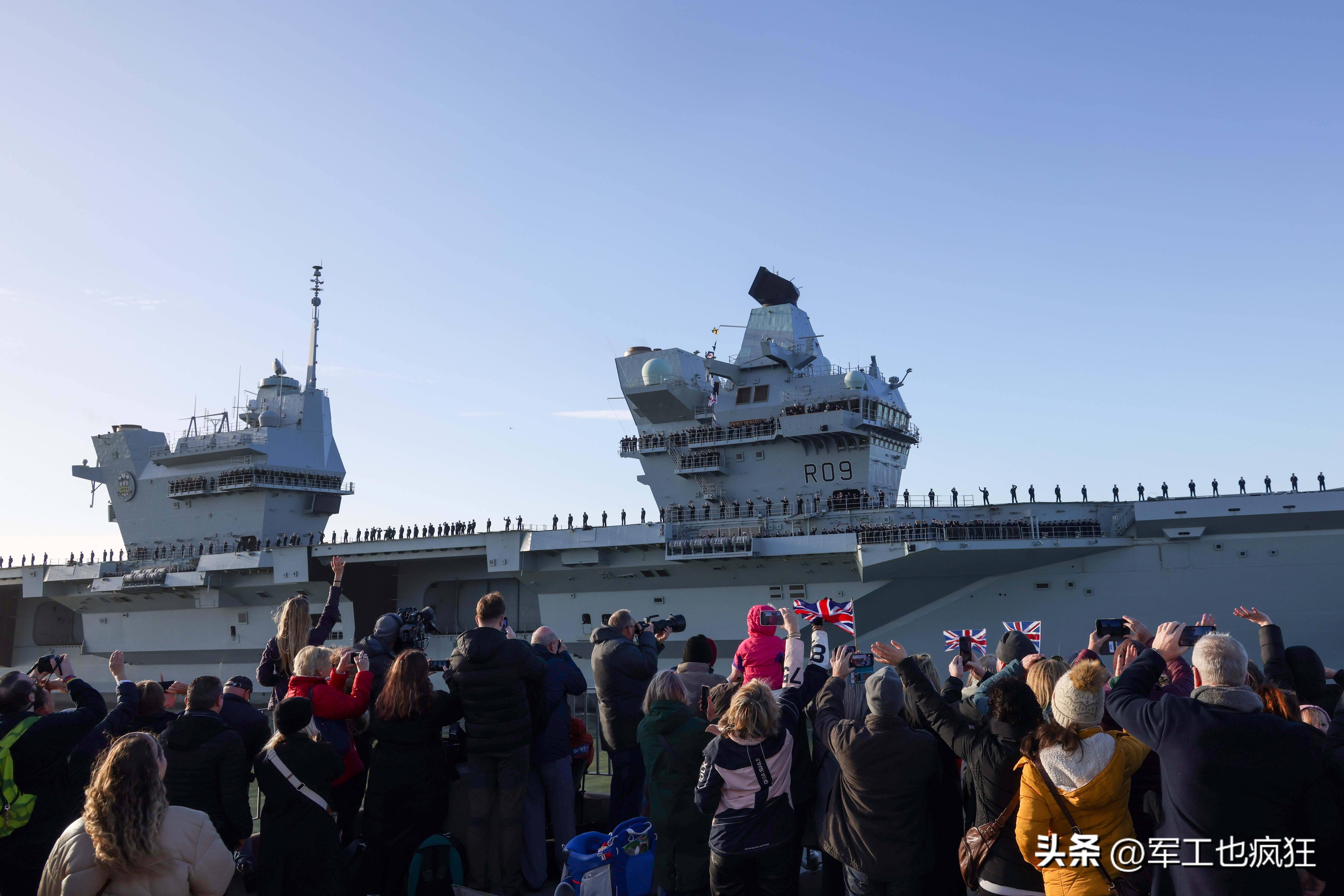 澳大利亞皇家空軍的f-35a在美國內利斯空軍基地進行