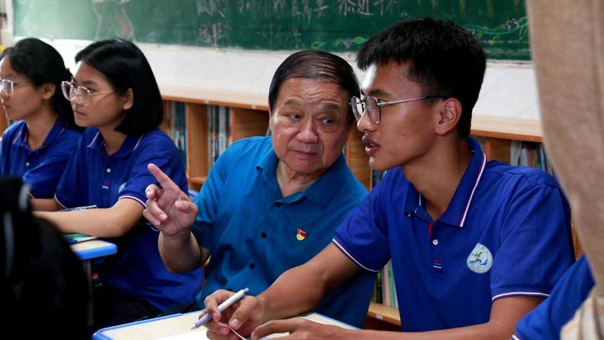 "闯海人"张校长_万宁_东海_海南省