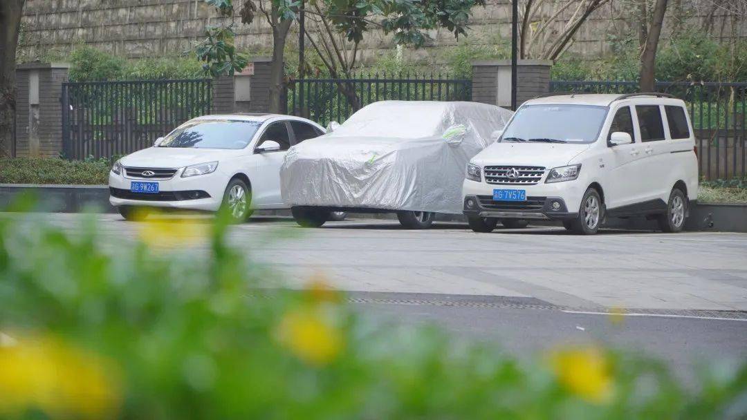 【2024涪陵两会特别报道】破解堵塞 让"生命通道"畅通无阻_小区_建设