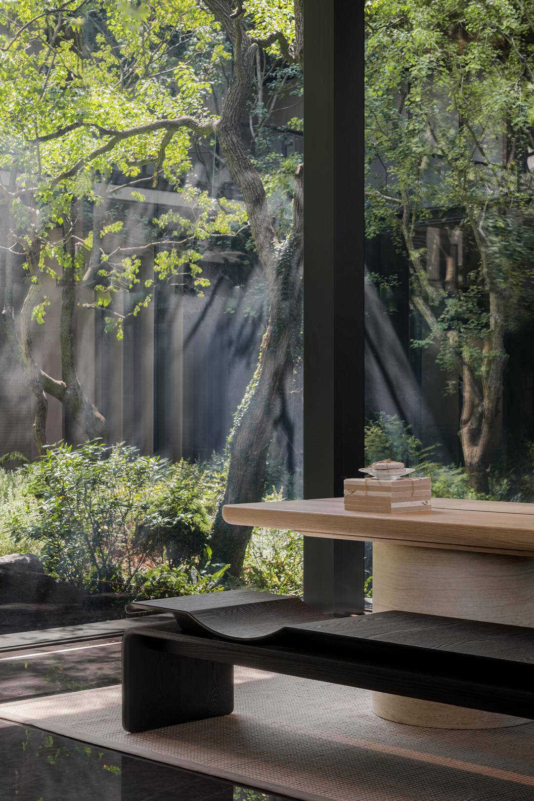 空间中的渗透与流动