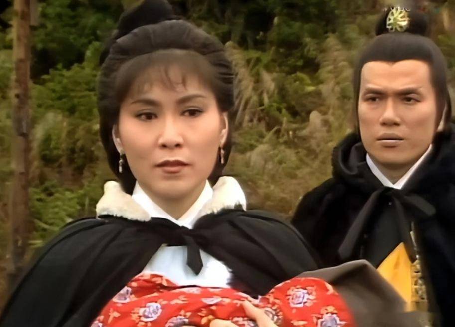 杨康至死不知,包惜弱为何宁愿跟着一无所有的杨铁心,也不当王妃_男人