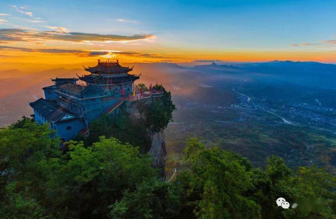 建设"两山"基地 | 成县:擦亮生态"底色" 提升高质量发展"颜值"_产业化