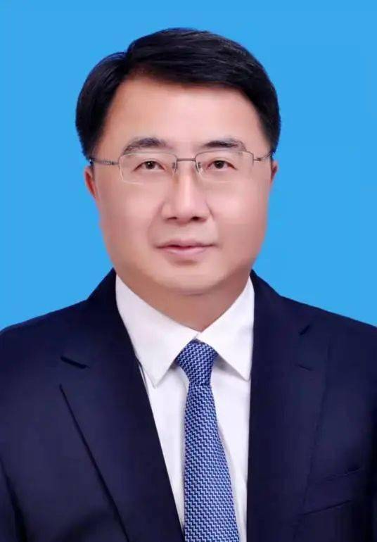 上述消息显示,三明市委常委杨国昕已任市政府常务副市长.