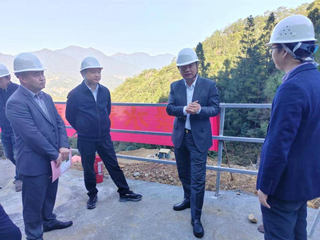 德化县副县长黄振宇,德化生态环境局局长徐文昌及县城市管理局,文旅