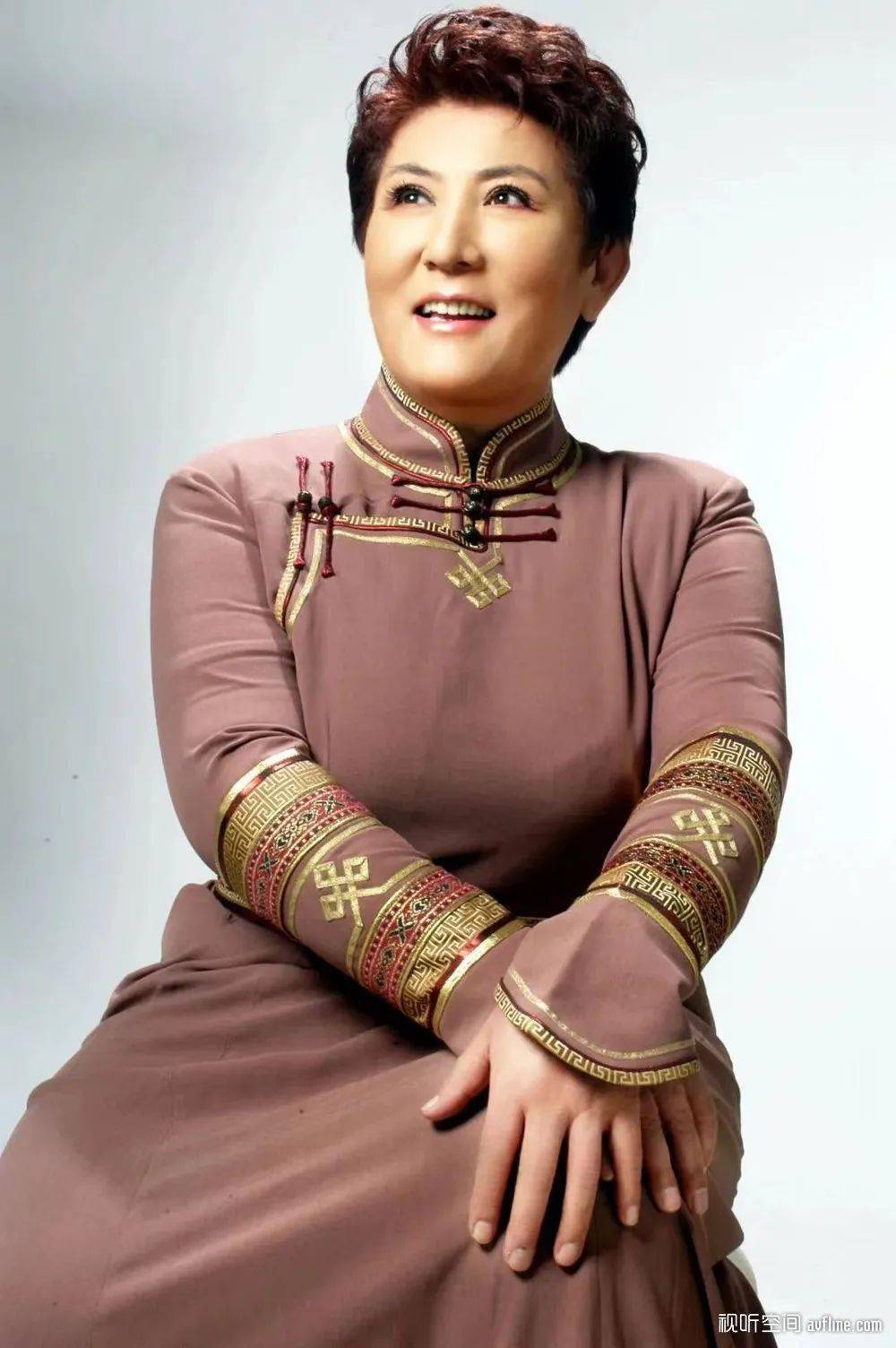 纪念已故蒙古族歌唱家德德玛 | 德艺双馨的音乐人生_民歌_时代_少数民