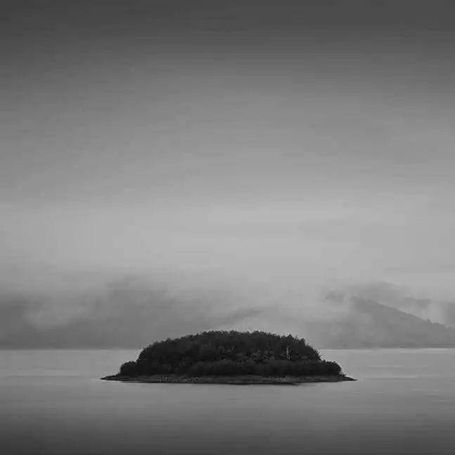 武大教授吕德文:孤岛效应是一大公害,是社会衰败的征兆_大学_城市