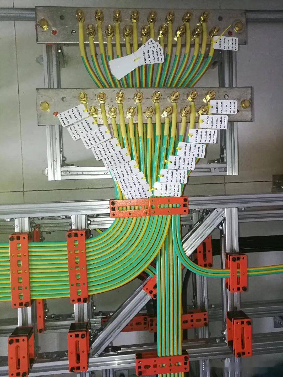 60张弱电工程施工图片,这么优秀的工艺,赶紧收藏起来!