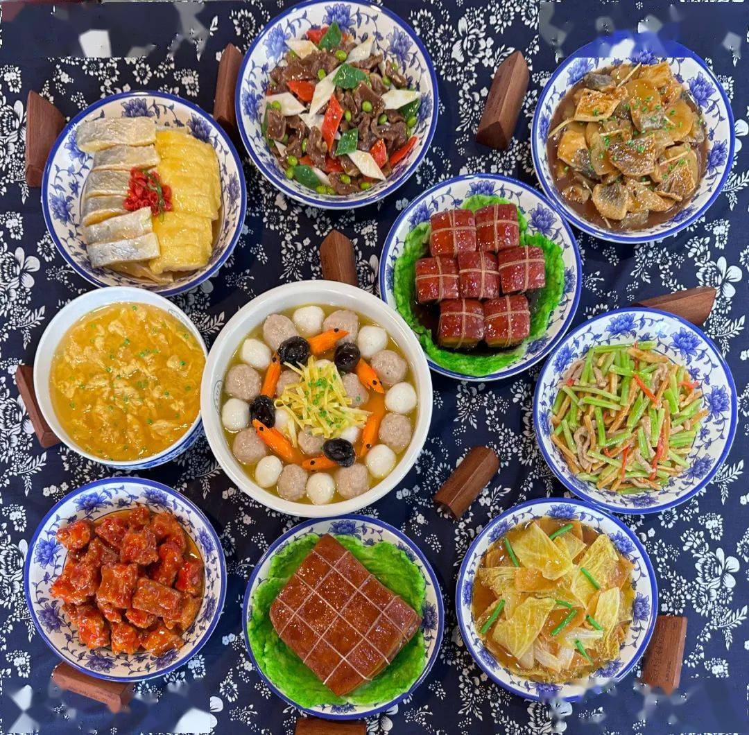 尝尝媲美"满汉全席"的"十碗头"来钱塘吧来到这里,便能充分领略沙地之