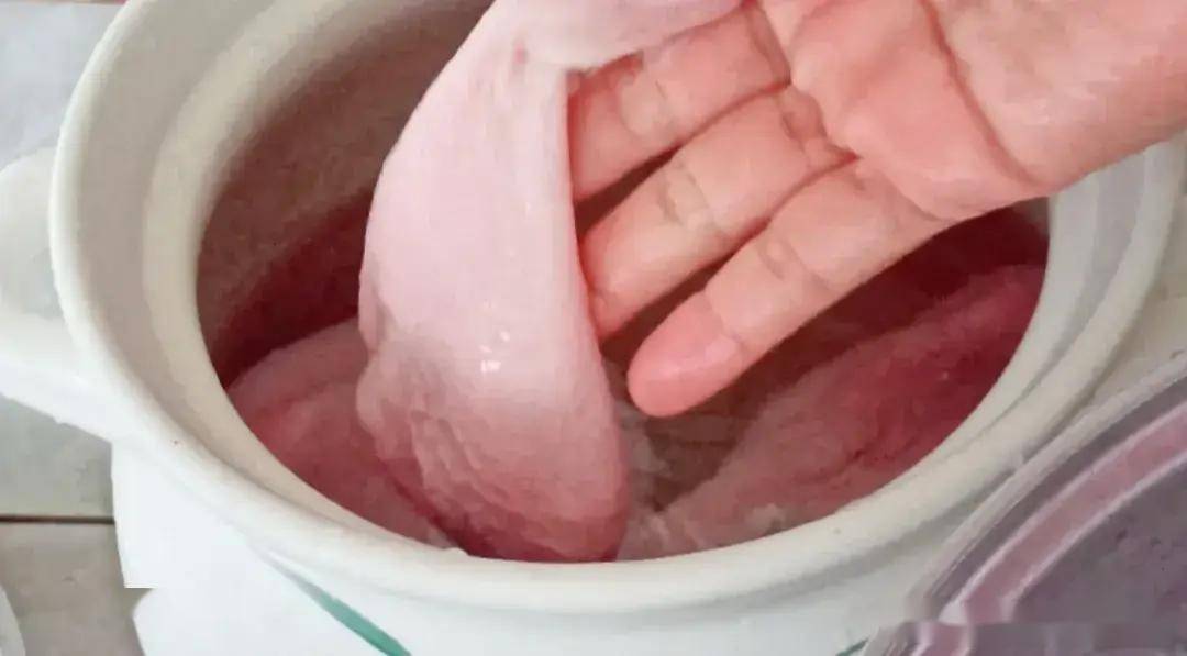 猪尿泡是好东西,经济实惠,有用又美味,这样煲汤比猪肚还好吃!