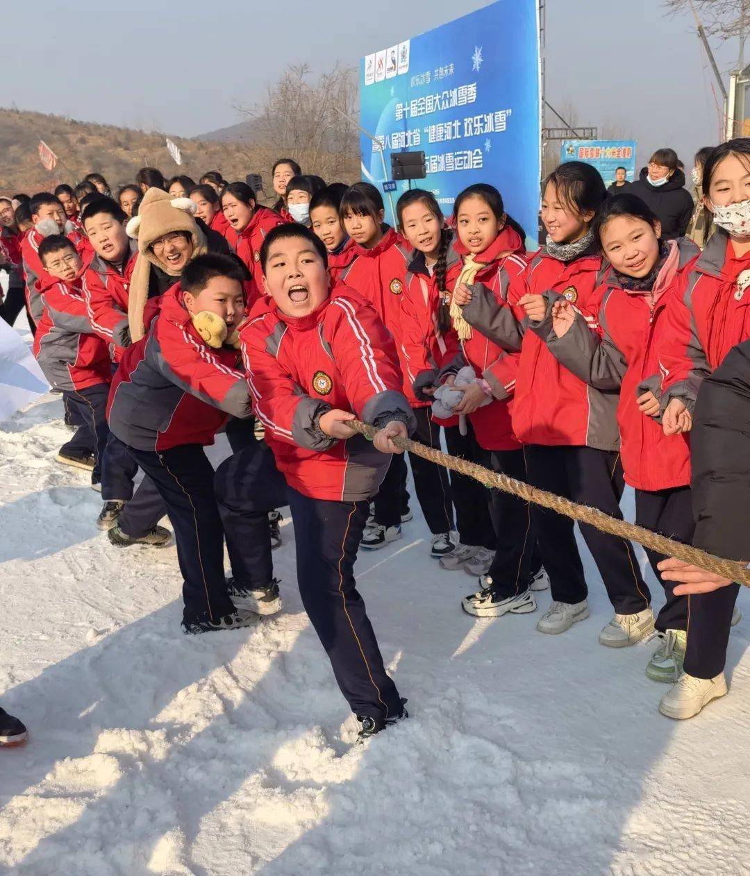 元氏县无极山滑雪场图片