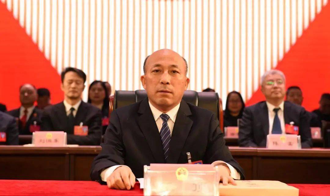 望奎县第十八届人民代表大会第四次会议闭幕_丁君_工作_草案