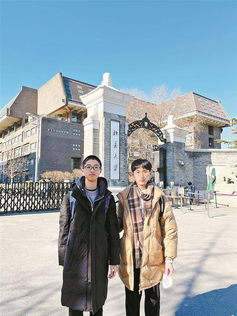 高二学生入选北大卓越人才培养计划 将被保送北大_物理_刘子龙_学科