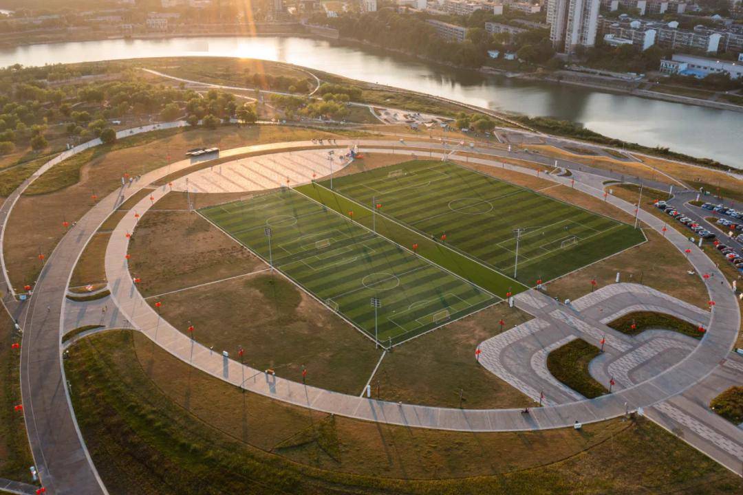长沙有片"顶流"热土,人们叫它:马栏山!_艺术展_中国_湖南