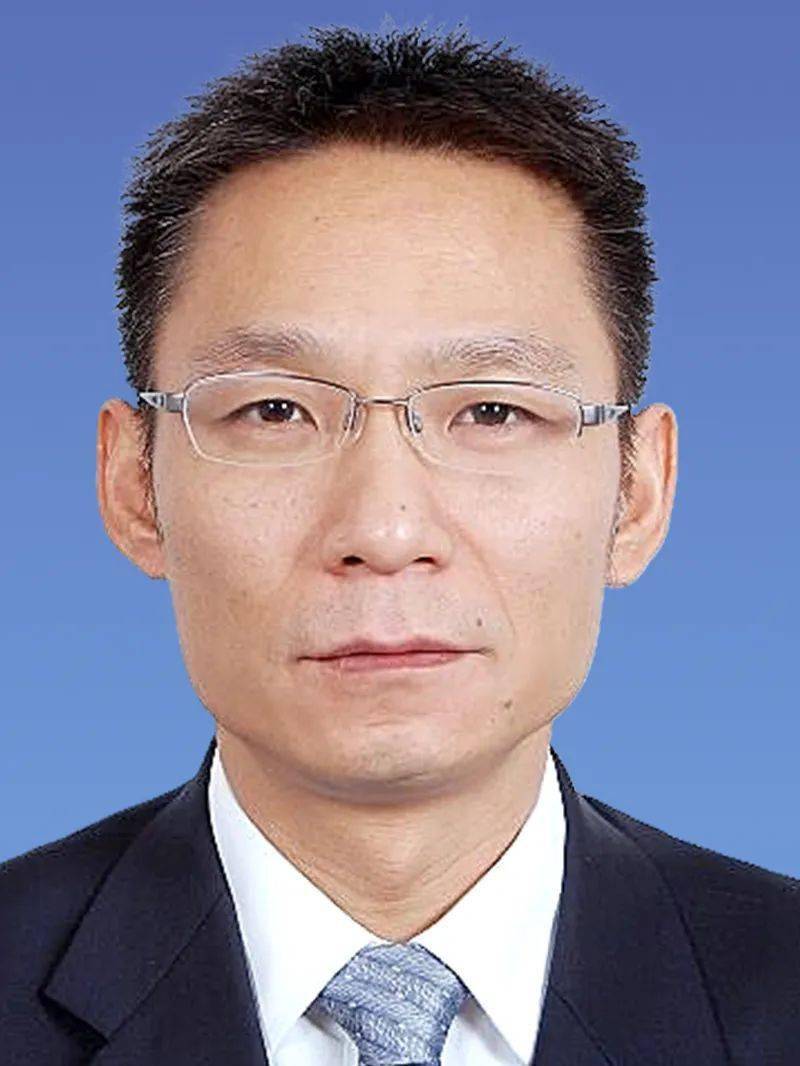 通报了中央组织部有关决定:陈林同志任中国航天科技集团有限公司党组