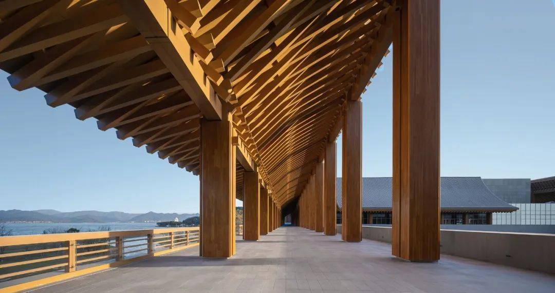 汤桦建筑新作:稻田与廊桥——宁波国际会议中心_振国_视觉_会议厅