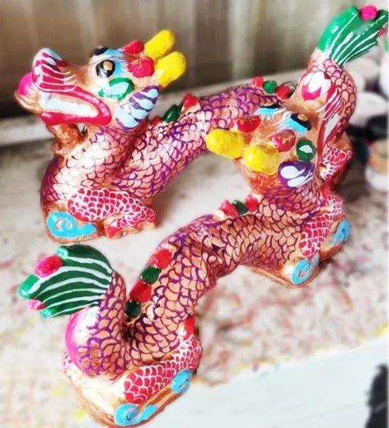 寻年味 赏非遗| 巧手迎龙年 非遗展新姿_高密_艺术_泥塑
