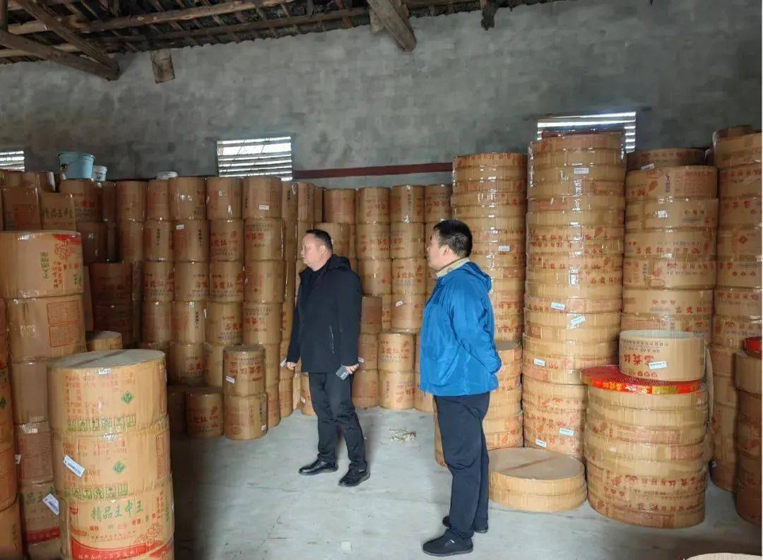 2023年12月29日,益阳市应急管理局执法人员对南县华阁镇一废弃鞭炮厂