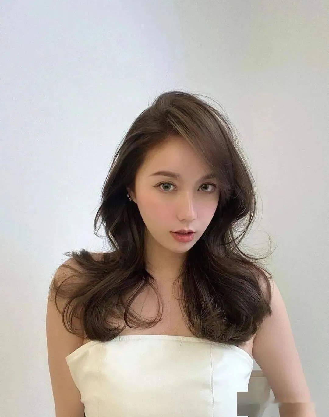 "永久气垫烫",烫了美半年哟!_中国_发型_人类