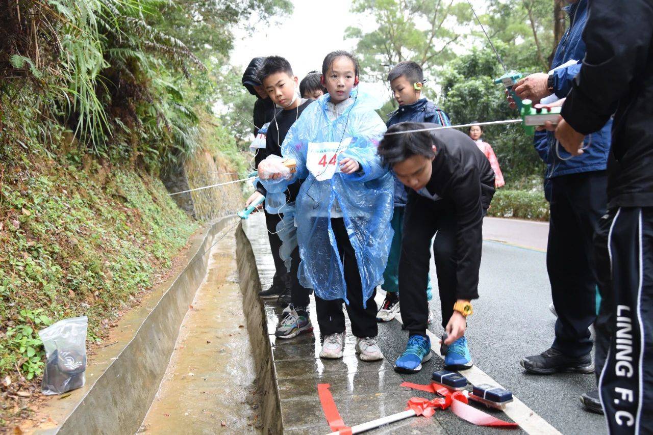 广东省无线电测向公开赛在阳江阳春开赛_活动_比赛_赛事