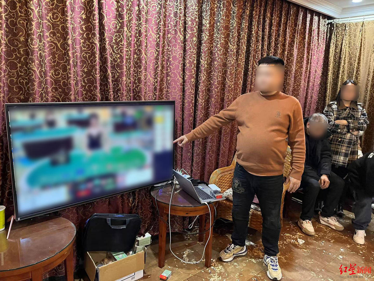 农家乐暗藏"百家乐"!绵阳涪城警方捣毁一聚众赌博窝点,5人被刑拘