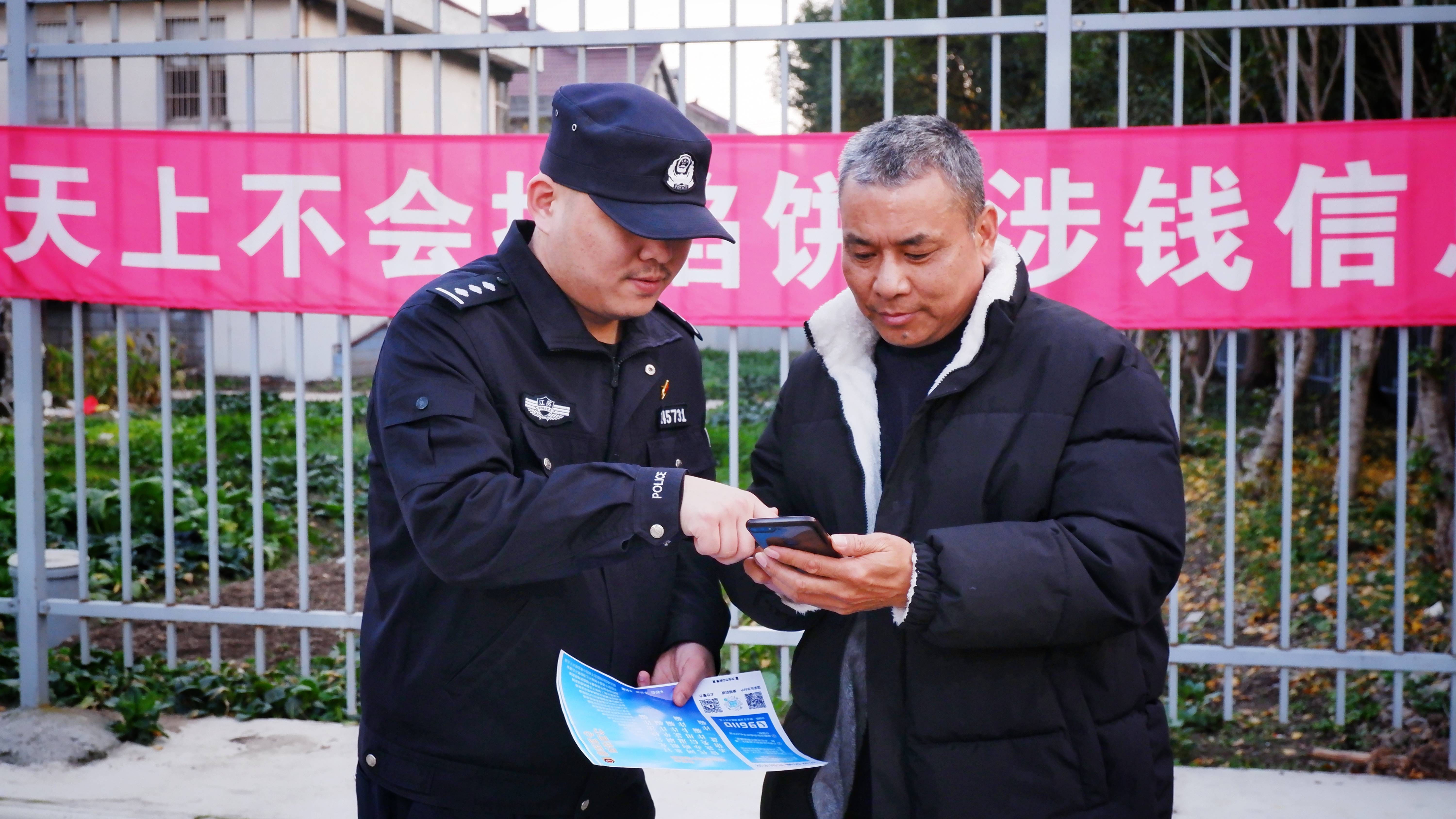 随着城镇化的推进,浏家港辖区不少农村青年人口向城区迁移,辖区空巢