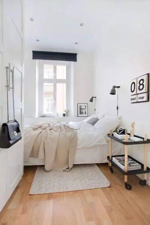 小户型卧室仅7平,巧妙设计利用高度,打造宽敞舒适的睡眠空间
