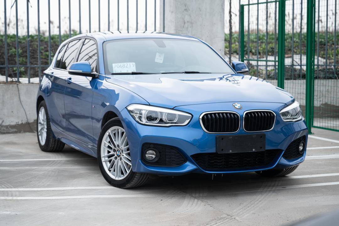 后驱两厢钢炮,颜值操控实用性集于一身——二手宝马120i m运动套装版