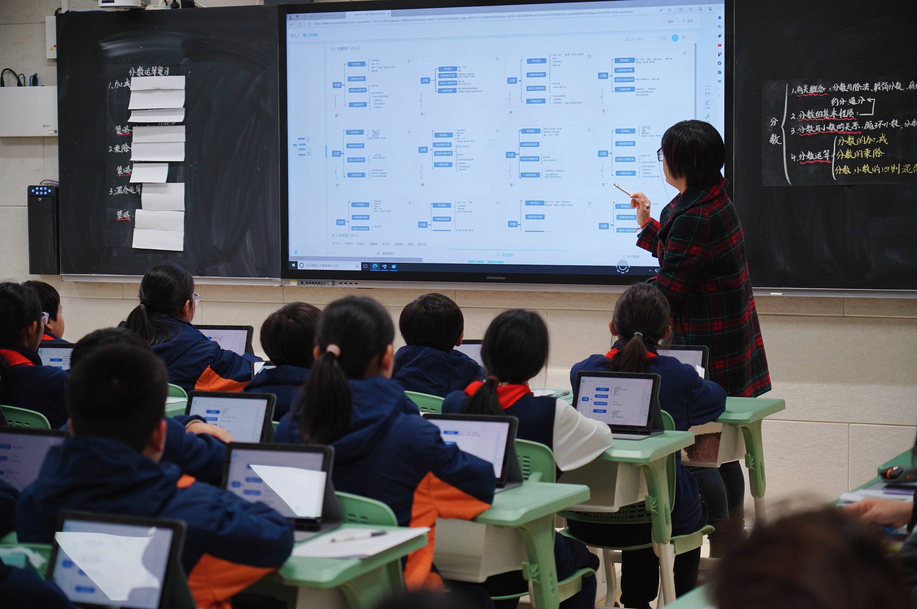 自2018年加入"上海市百所强校工程"以来,长桥中学始终坚持"把学生放在