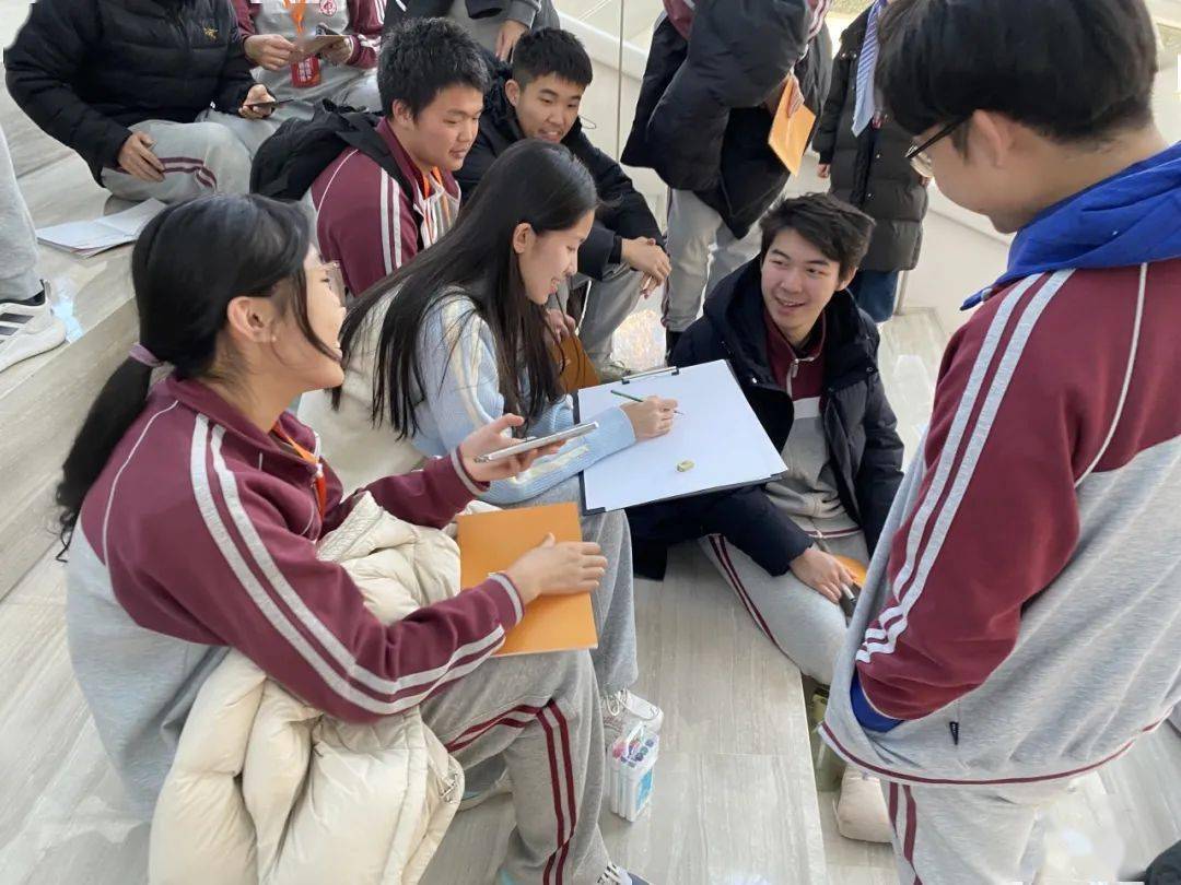 北京中学高中部·走进名企之走进凤凰中心_的设计_建筑_演播厅