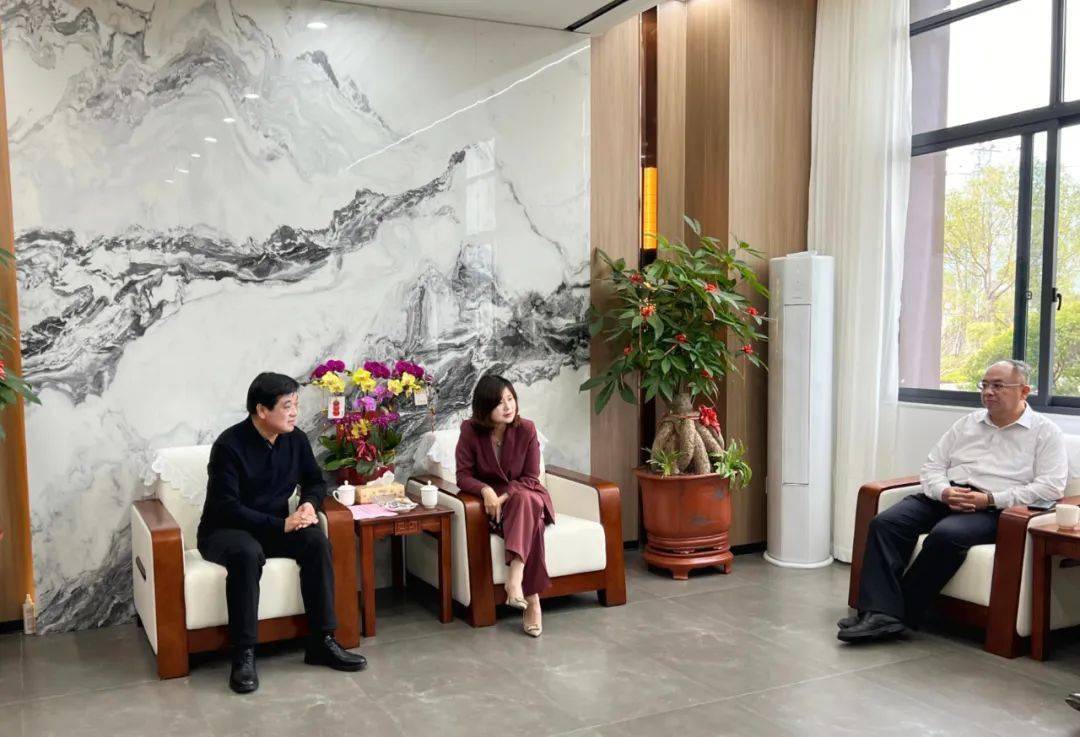 迎新春 送温暖 | 华安县长到企业走访慰问_陈敏杰_发展_服务