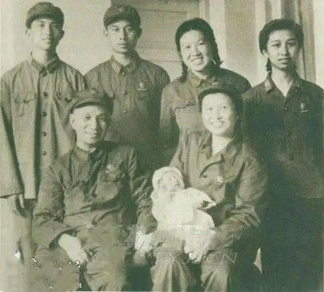 红色家规我来讲 | 粟裕的家规故事——培养顽强的品格_生活_子女_革命