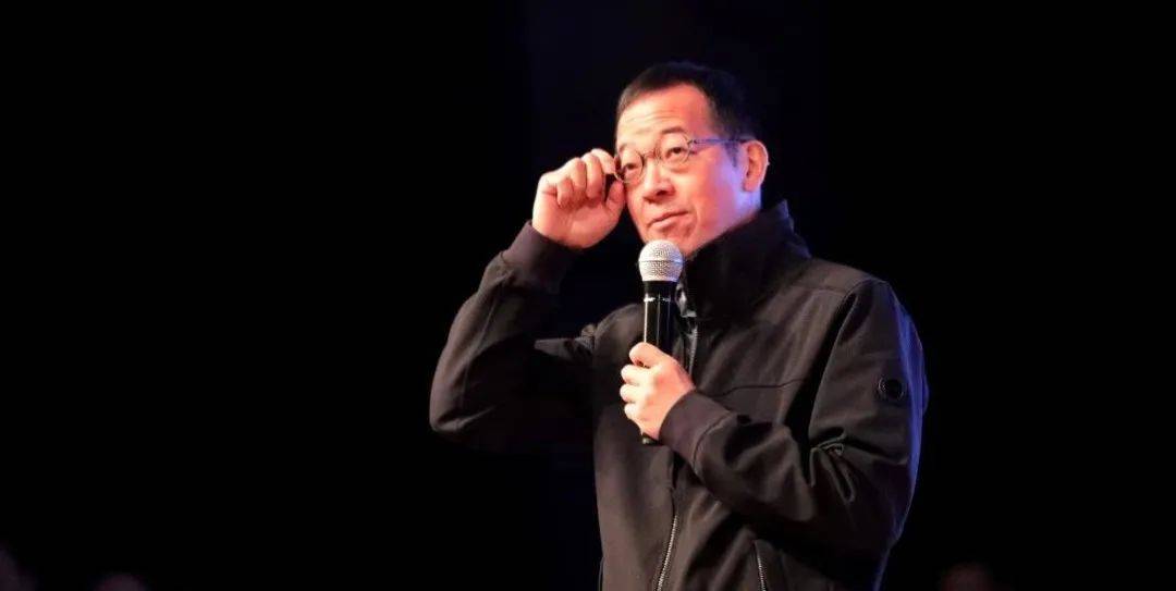 央视春晚最新消息!普京收入公开!扎克伯格道歉