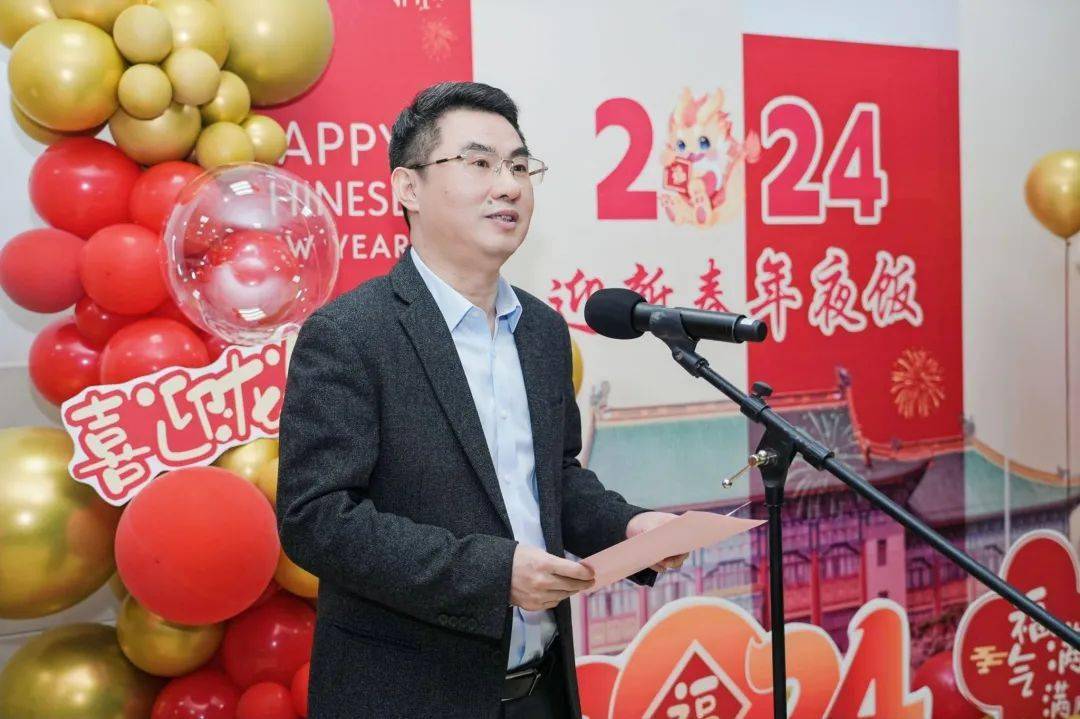 上海市教委学生处一级调研员赵静茹,学校党政领导班子成员,相关职能