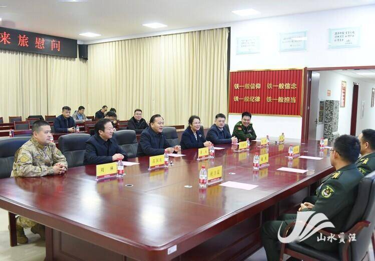 共叙鱼水情深 薛永一行走访慰问驻贾部队官兵_贾汪区_发展_双拥