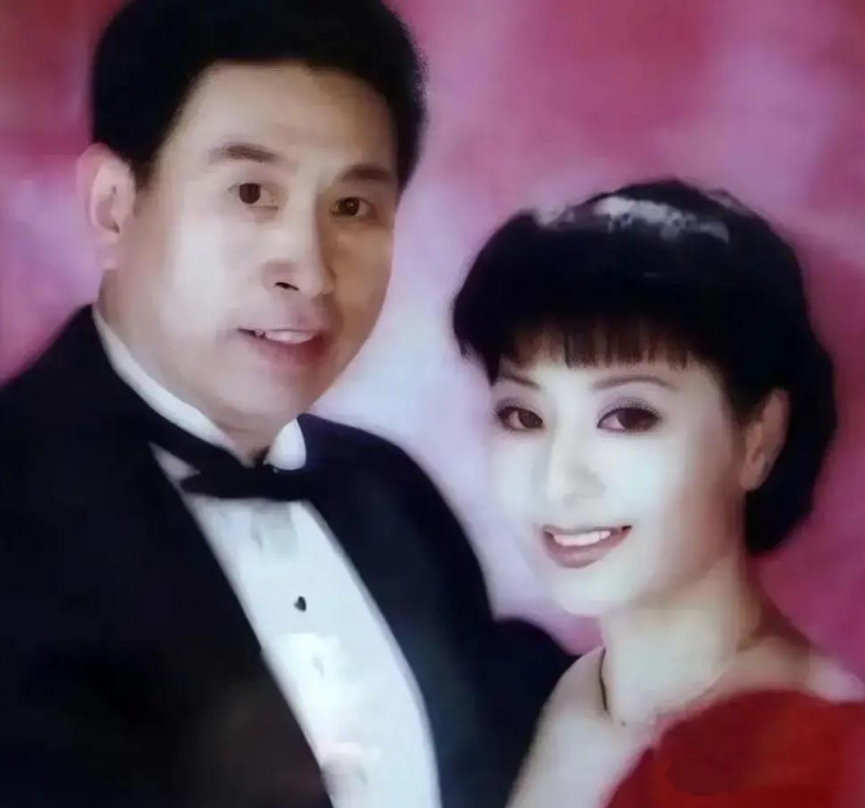 著名歌唱家去世,死因披露,最后画面让人心痛,小10岁前妻竟是她_程志