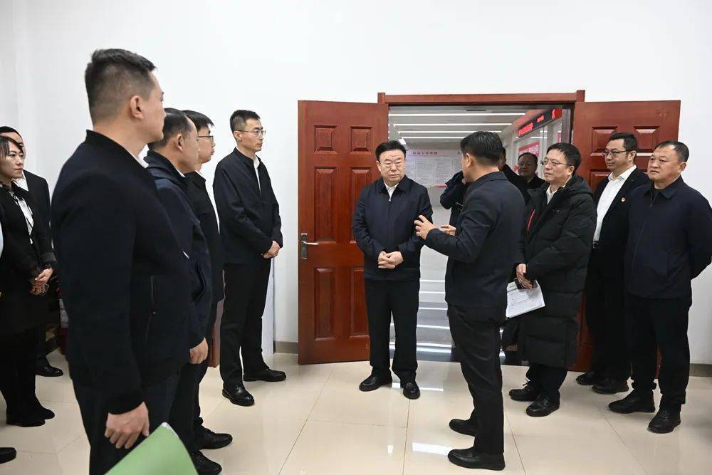 张恩惠到长春市信访局走访调研:坚持以人民为中心的发展思想 用心用情