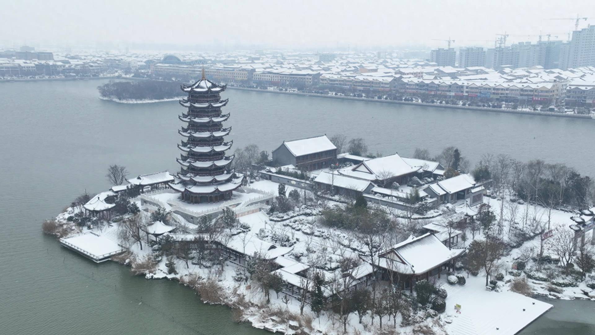 河南睢县:瑞雪迎春 银装素裹美如画_水墨画_水城_刘梦