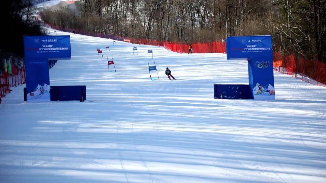 天桥沟滑雪场图片