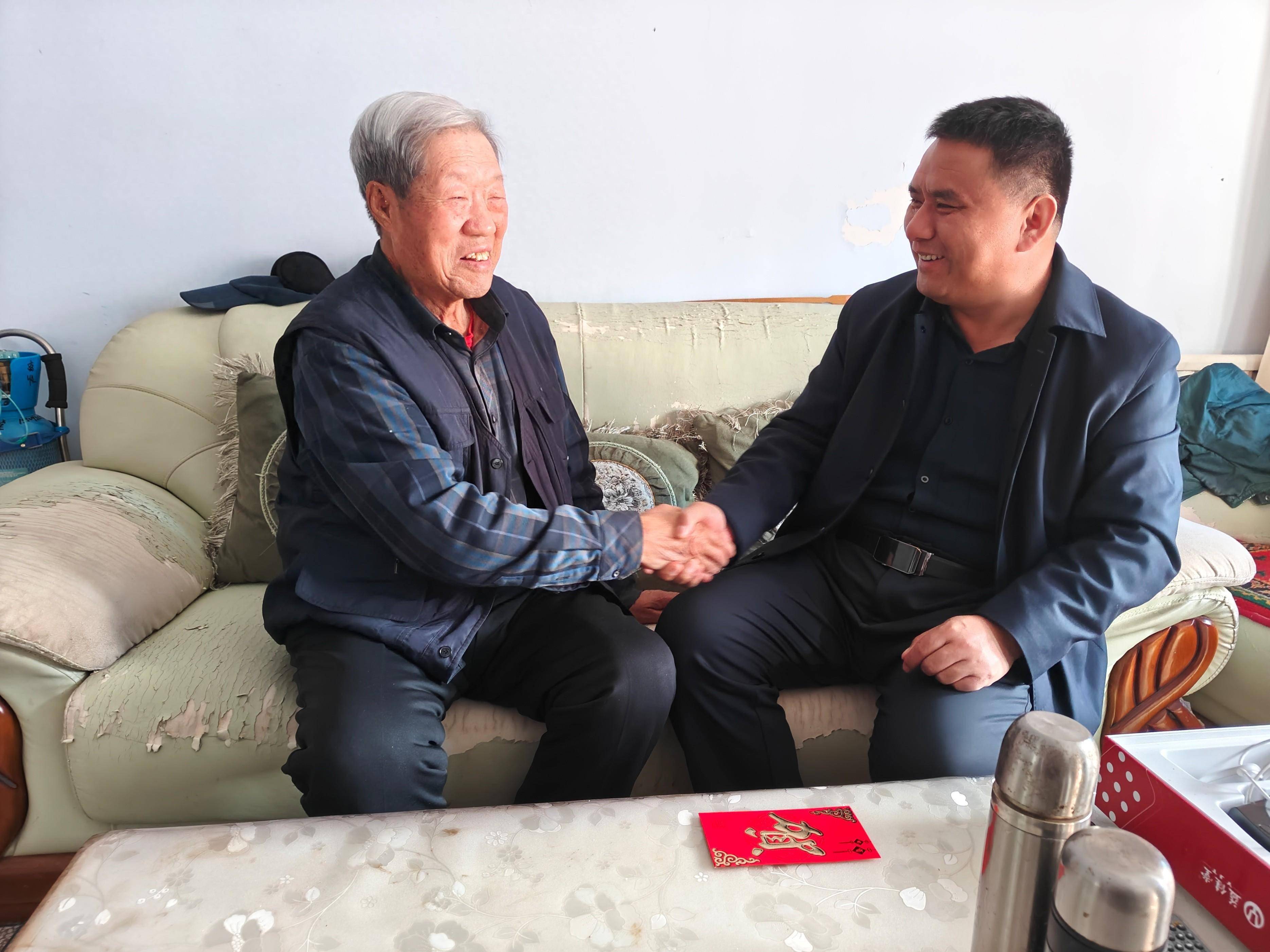 岁寒情深送温暖 殷殷关怀沁人心——高台县发改局开展春节前走访慰问