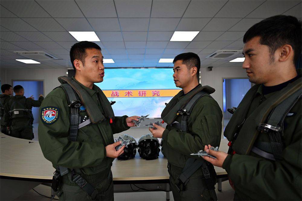 商丘空军飞行部队图片