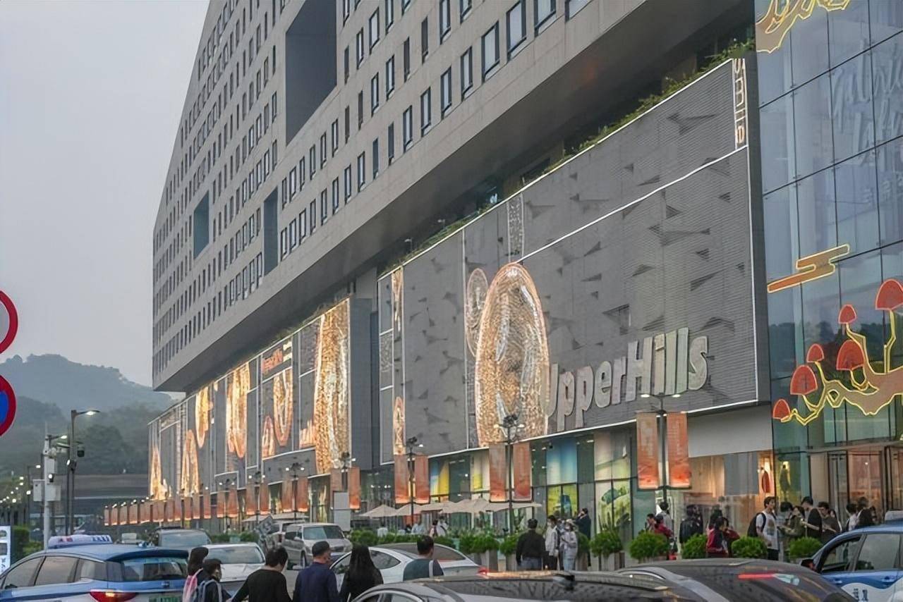 深业上城24年灯光秀,龙年必打卡,随手一拍刷爆朋友圈