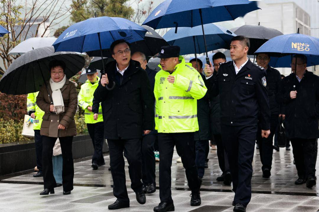 张平走访慰问困难群众,退役军人,消防指战员和一线工作人员_祝福_鄞州