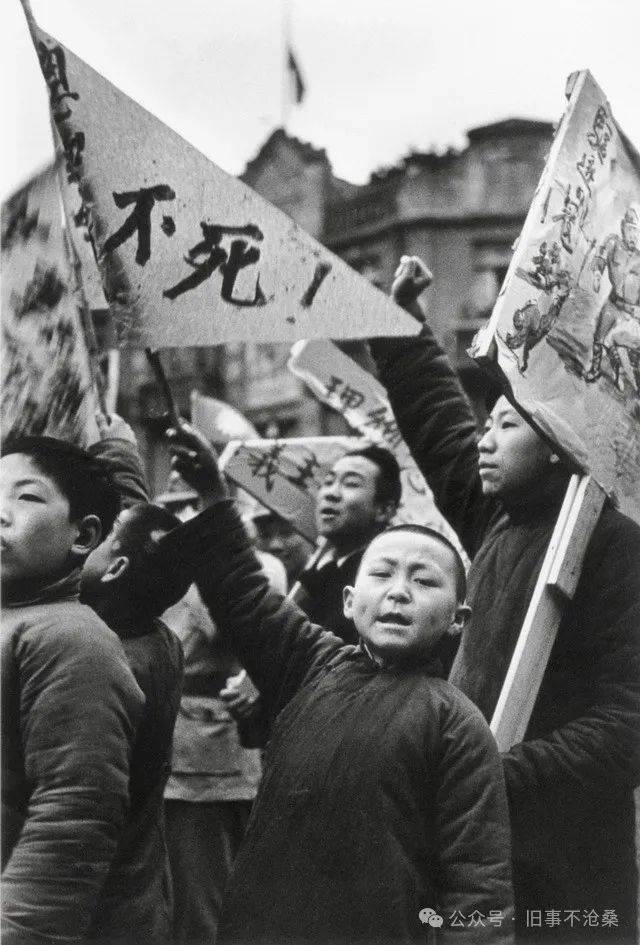 旧事照片:1938年武汉保卫战中的人们